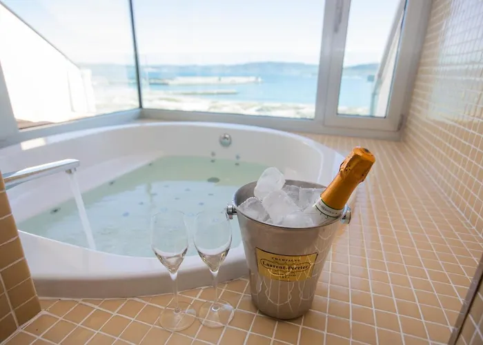 فندق Boutique O Nautico لاتشي