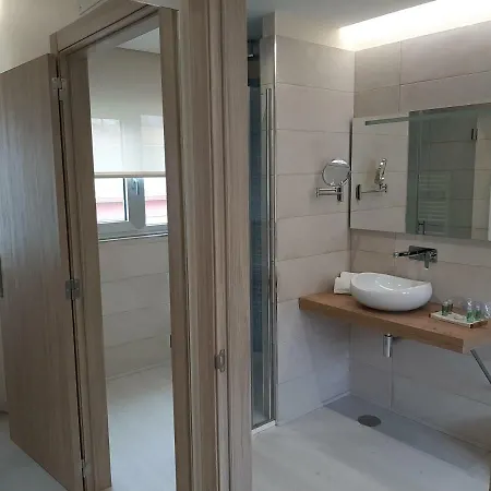 Boutique O Nautico Otel 2*